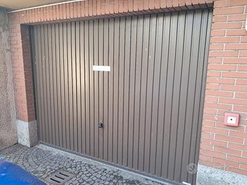 serranda box garage basculante motorizzata 