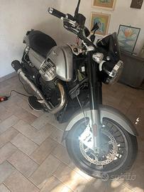 Motoguzzi California 1400 custom