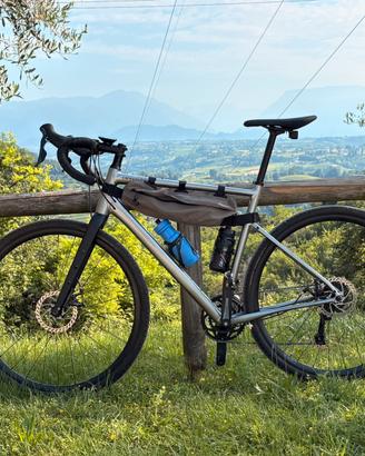 Bici Gravel cannondale topstone 3