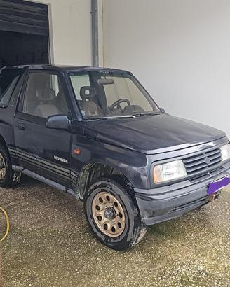 Suzuki vitara 1.6i cabriolet 70th anniversary 4x4