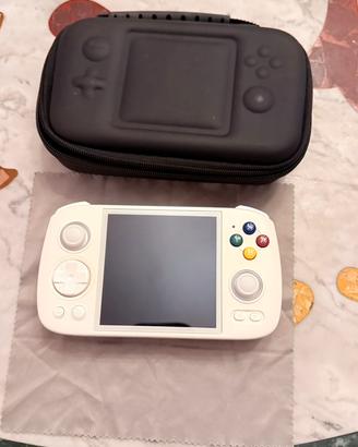 Anbernic RG Cube con 10.000 giochi