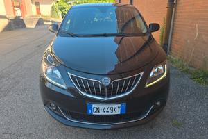 Lancia Ypsilon 1.0 FireFly 5 porte S&S Hybryd Gold