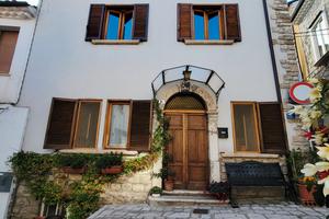 DUPLEX
