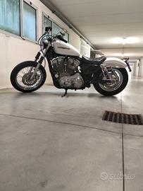 Sportster 883