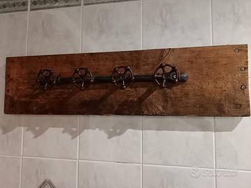 appendiabiti industriale 