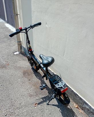 bici a pedalata semi assistita 