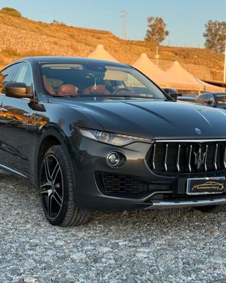 Maserati Levante V6 Diesel 275 CV AWD Gransport