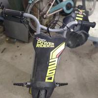 Triciclo elettrico Razor PowerRider 360