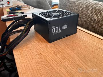 Cooler Master MasterWatt Lite 700 230V.