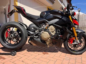 Ducati Streetfighter V4 S BLACK OPACO