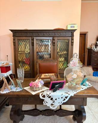 Libreria, scrivania, 2 sedie