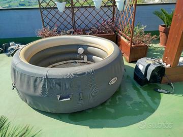 piscina idromassaggio gonfiabile intex