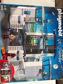 Stazione polizia playmobil