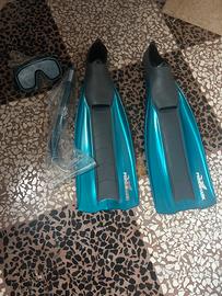 Pinne, boccaglio, occhiali Free Shark