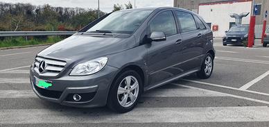 Mercedes classe b180