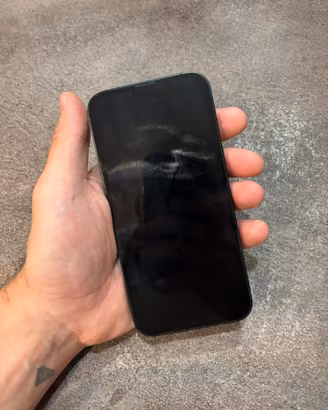 iPhone 13