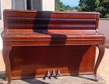 Pianoforte verticale August  Förster, usato