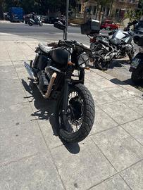 Triumph Bonneville T100 black