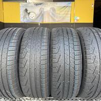 4 Gomme 235/50R19 Pirelli Invernali 90/95% residui