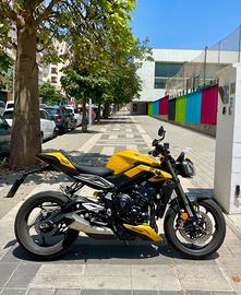 Triumph Street Triple 765 RS