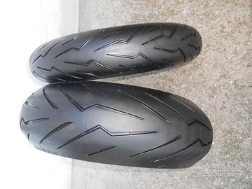 gomme moto