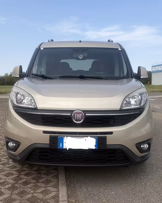 FIAT Doblò 1.4 T-Jet 16V Natural Power Lounge