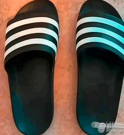 Ciabatte da piscina o mare ADIDAS originali.
