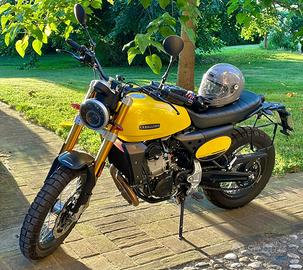 Fantic Caballero 500 Scrambler solo 900 km