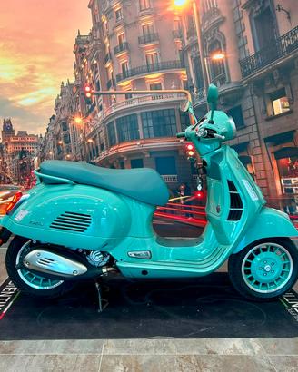 Vespa GTS 300