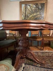tavolo da pranzo in legno stile classico e 6 sedie