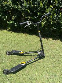 Bipattino a tre ruote ”Flikers”