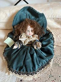 Bambola vintage in ceramica Capodimonte