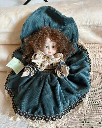 Bambola vintage in ceramica Capodimonte