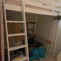 Letto a soppalco e materasso