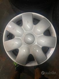 Cerchi in ferro da 15  peugeot 207