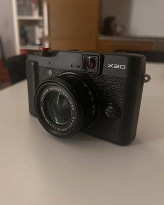Fujifilm X20 come nuova + batteria
