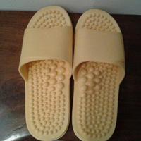 CIABATTA DI FABBRICAZIONE CINESE