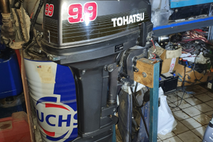 Motore fuoribordo 9.9 tohatzu