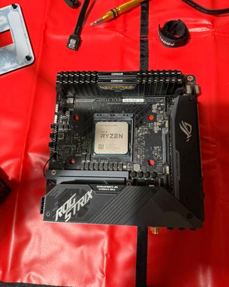 Asus ROG Strix X570-I Gaming