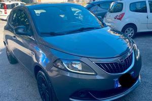 Lancia Ypsilon Hybrid