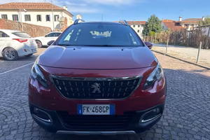 Peugeot 2008 BlueHDi 120 S&S Black Matt