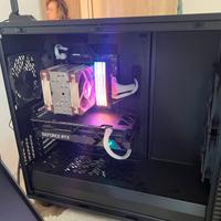 Vi mostro il mio computer nuovo senza nessun uso.