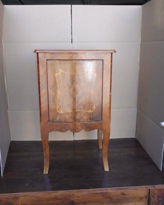 Armadio antico legno chiaro