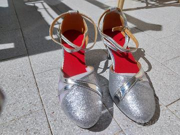 Scarpe da ballo nuove