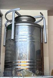 Damigiana in acciaio per olio