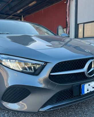Mercedes-benz A 180 d Automatic AMG Line Advanced 