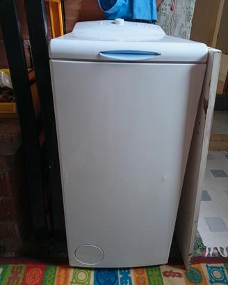 Lavatrice Whirlpool 9 kg con carica d'alto