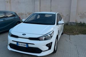 Kia Rio 1.0 T-GDi 100 cv, 04/2021