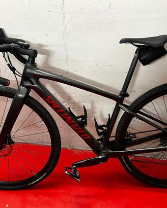 Gravel Specialized Diverge Carbon 49 + accessori