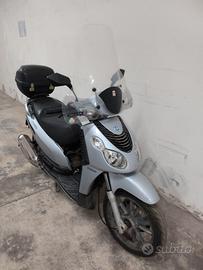 Piaggio Carnaby 125